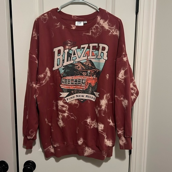 GM official oversized XS sweater Blazer Chevrolet Sweater maroon tie dye - Picture 1 of 7